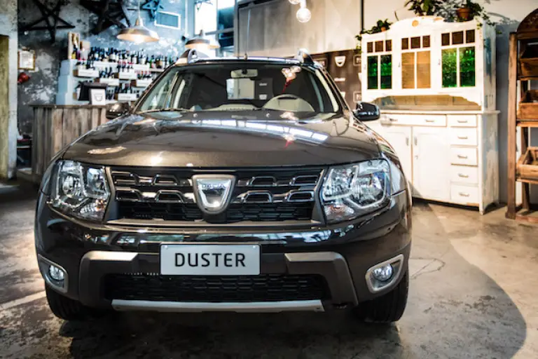 Dacia Duster Limited Edition Black Shadow_MY2016 - 11