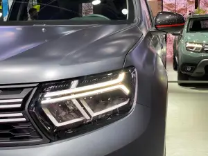Dacia Duster Mat Edition - Salone di Parigi 2022 - 6