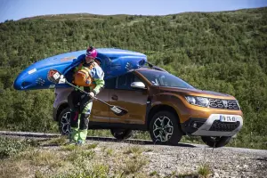 Dacia Duster - Missione kayak in Lapponia