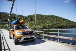 Dacia Duster - Missione kayak in Lapponia