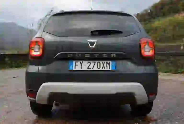 DACIA DUSTER NUOVO MOTORE TCE100 - 31