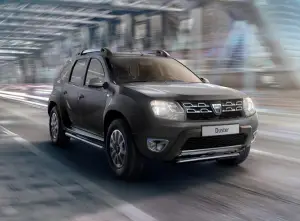 Dacia Duster Steel e Sandero Music - 1