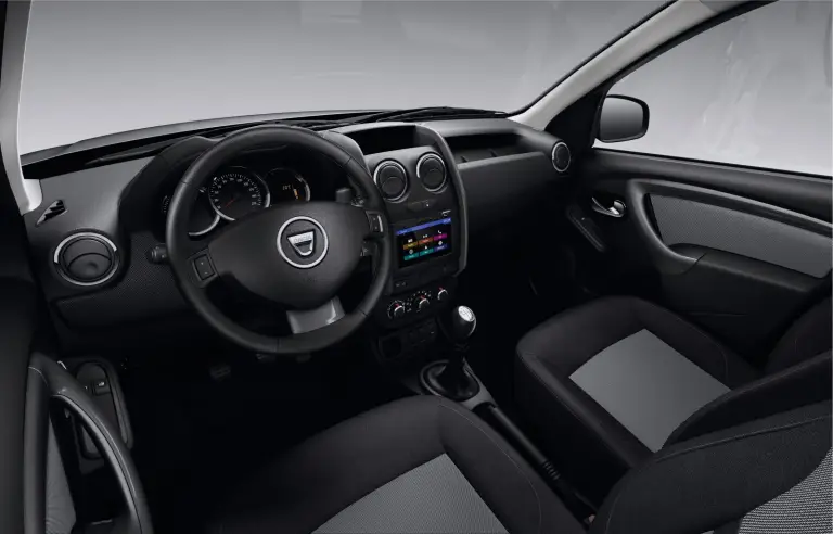 Dacia Duster Steel e Sandero Music - 5