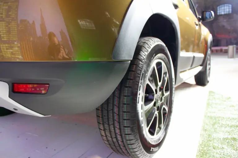 Dacia Duster URBAN EXPLORER - Presentazione a Milano 02-11-2015 - 19