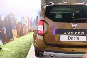 Dacia Duster URBAN EXPLORER - Presentazione a Milano 02-11-2015