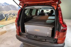 Dacia Jogger camper kit - Foto