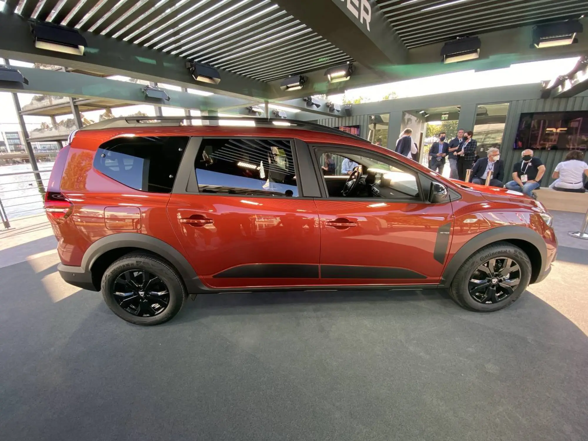 Dacia Jogger - Salone di Monaco 2021 - 12
