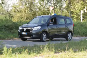 Dacia Lodgy - Prova su strada  - 40
