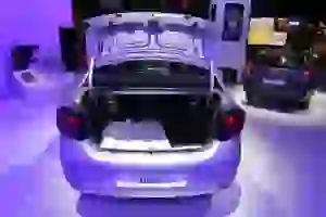 Dacia Logan Berlina FL - Salone di Parigi 2016