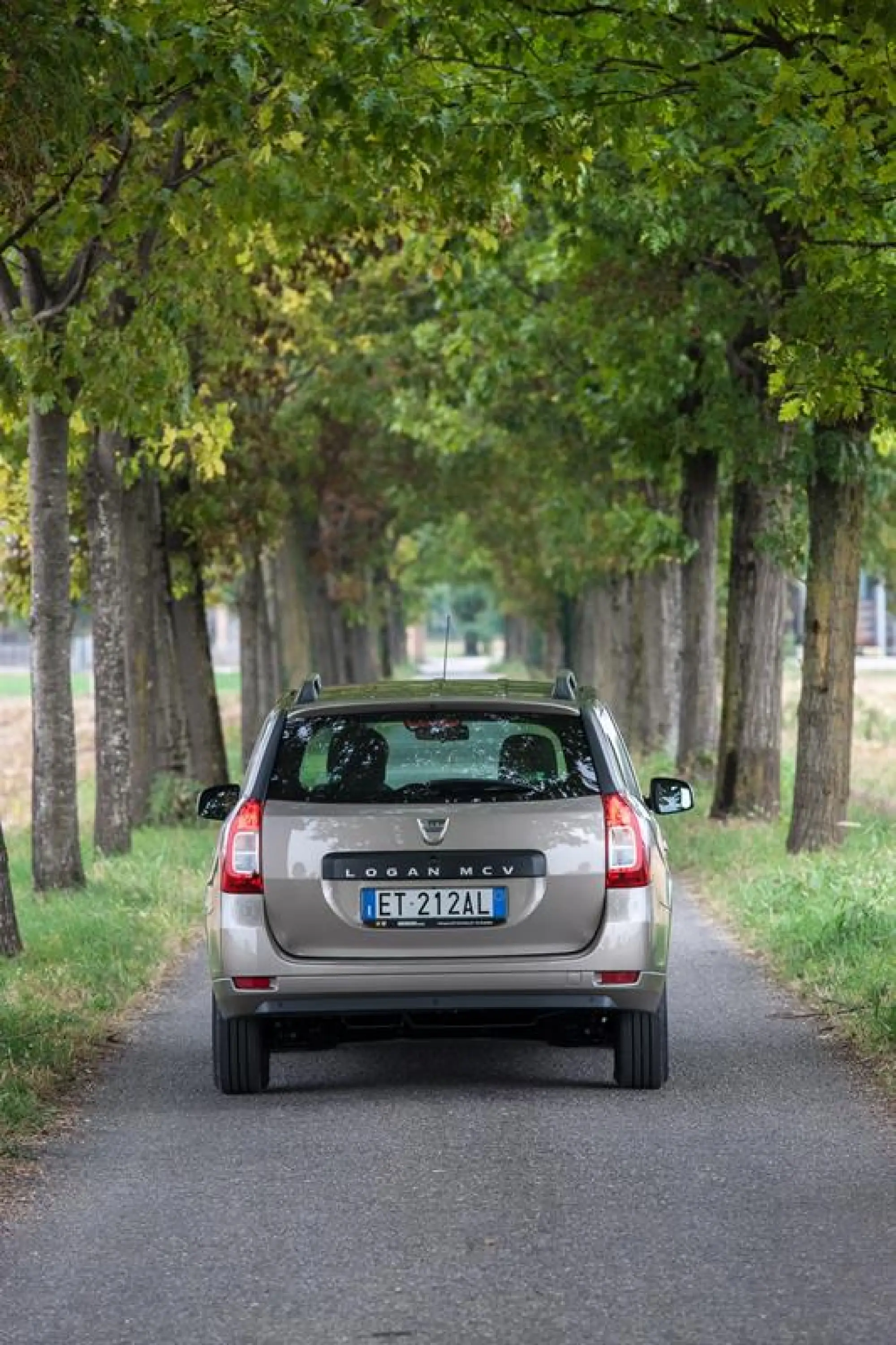 Dacia Logan MCV 2013 - Foto ufficiali - 5