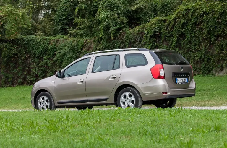 Dacia Logan MCV 2013 - Foto ufficiali - 11