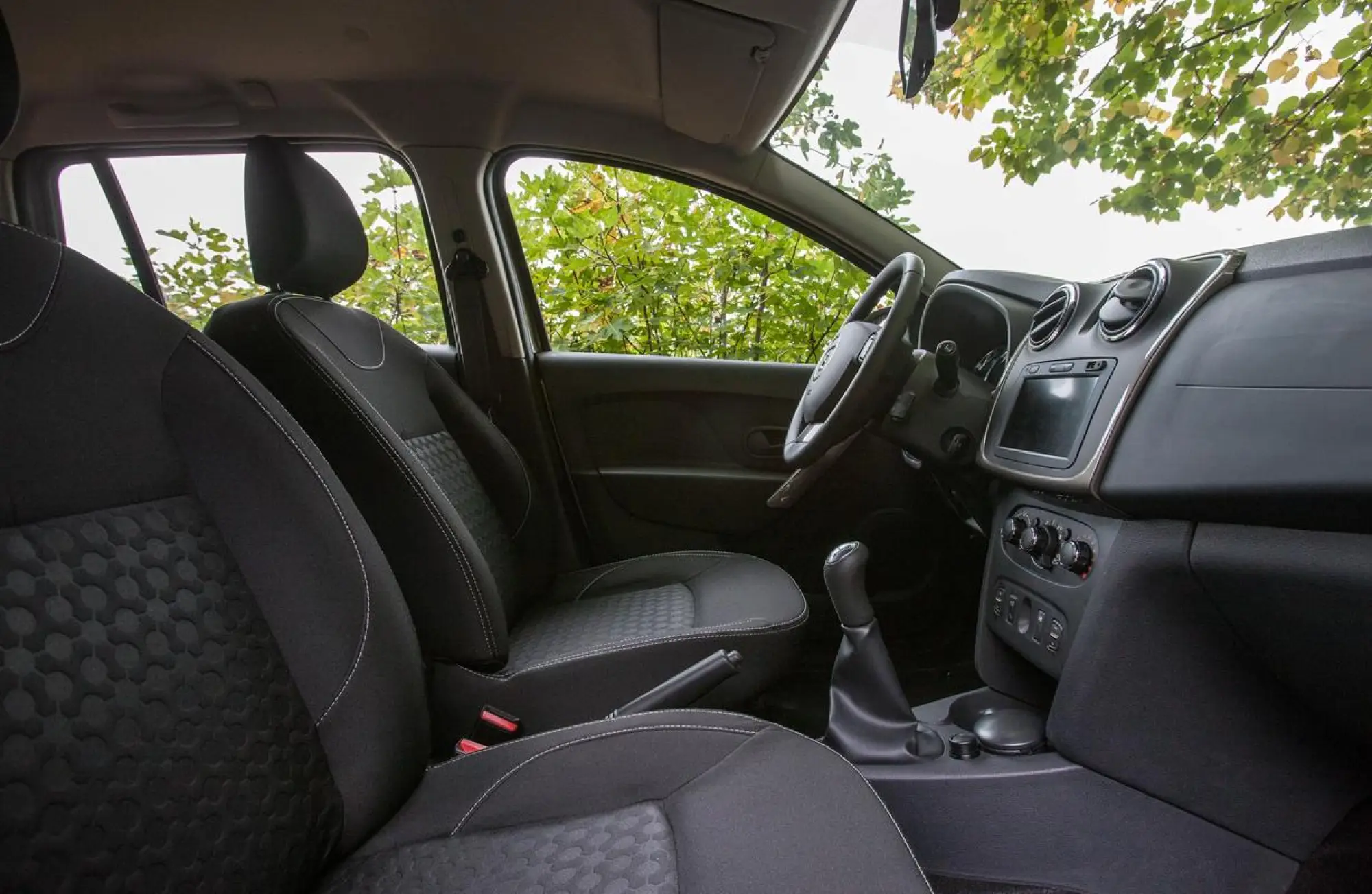 Dacia Logan MCV 2013 - Foto ufficiali - 25