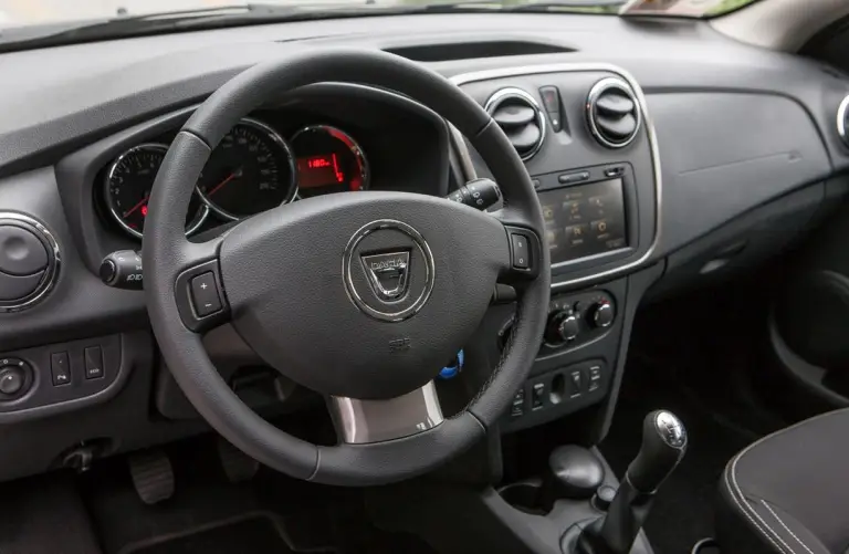 Dacia Logan MCV 2013 - Foto ufficiali - 31