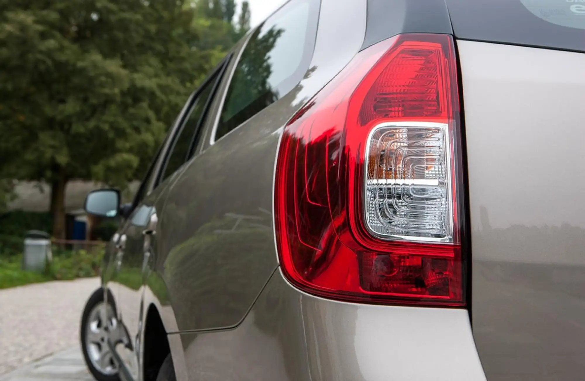 Dacia Logan MCV 2013 - Foto ufficiali - 37