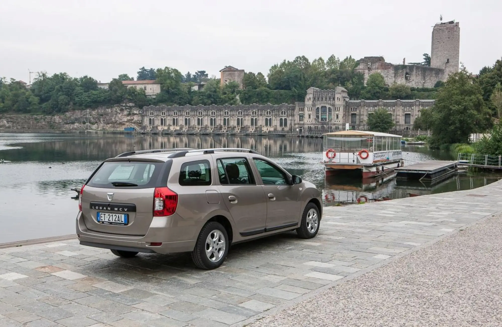 Dacia Logan MCV 2013 - Foto ufficiali - 59