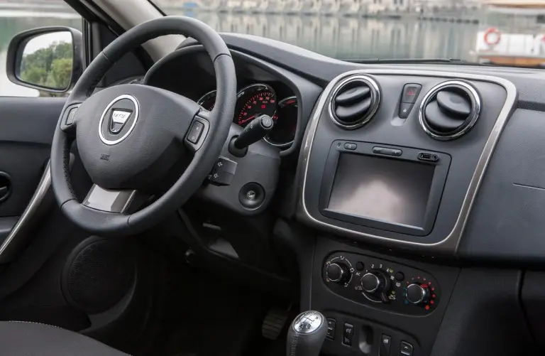 Dacia Logan MCV 2013 - Foto ufficiali - 70