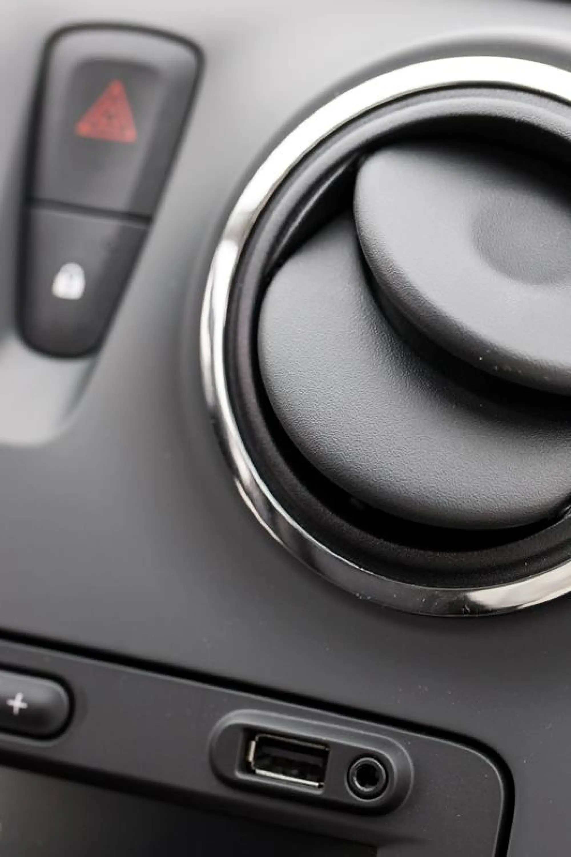 Dacia Logan MCV 2013 - Foto ufficiali - 82