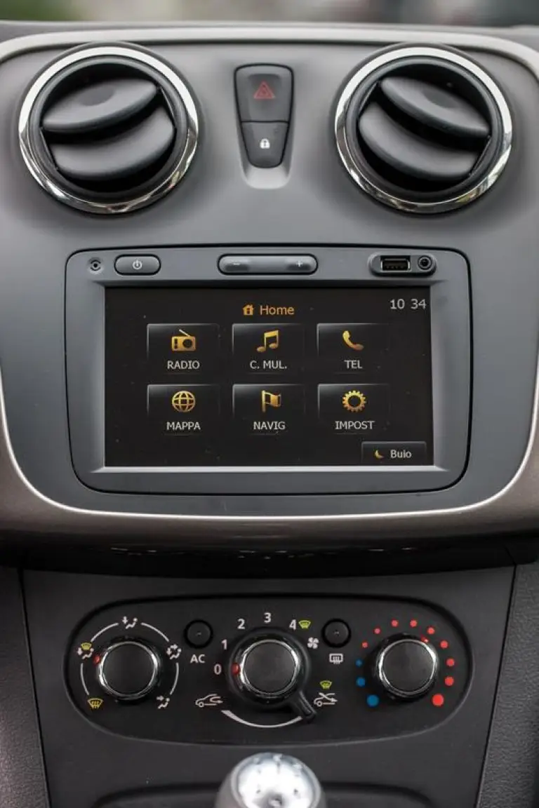 Dacia Logan MCV 2013 - Foto ufficiali - 88