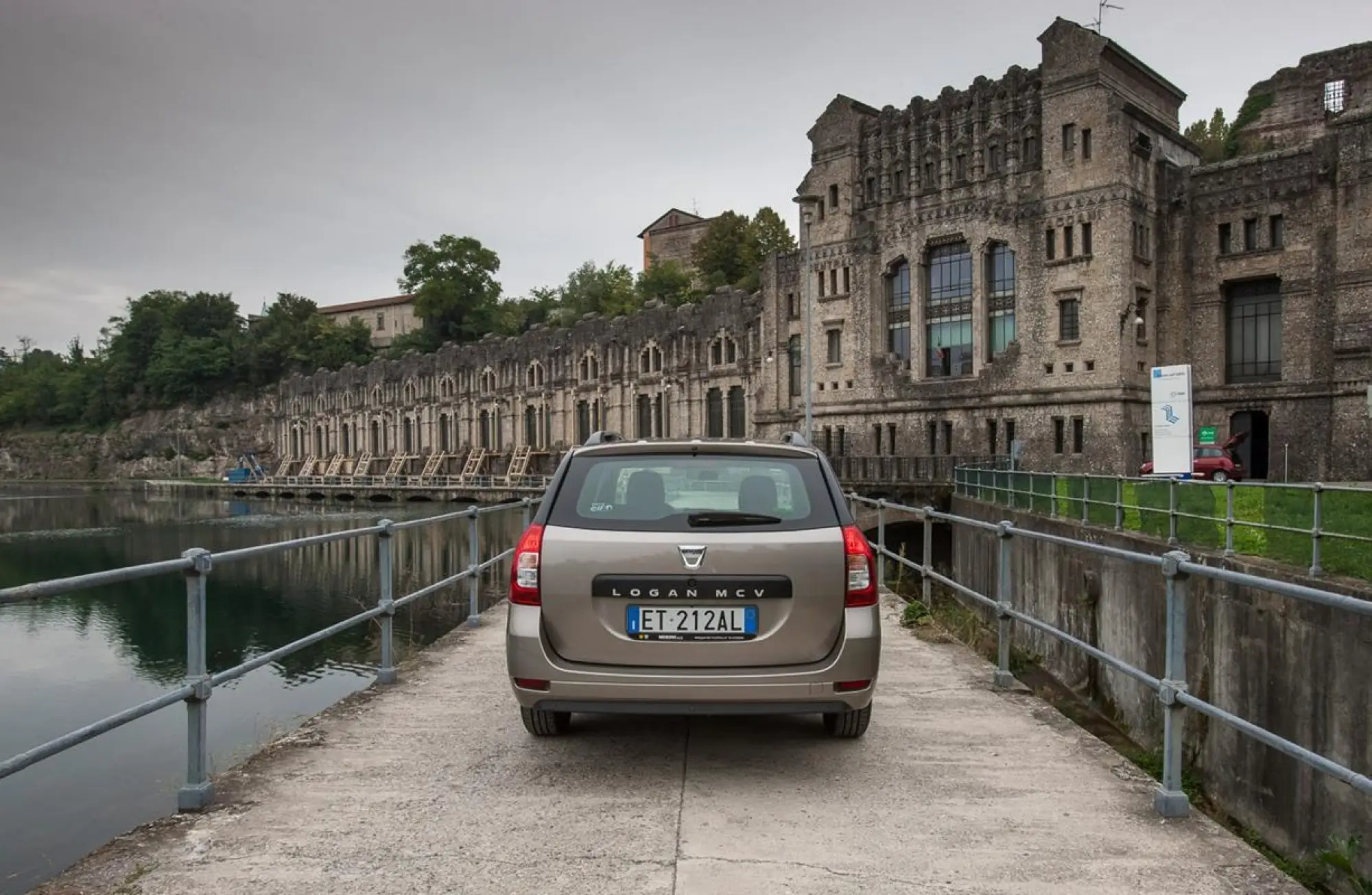 Dacia Logan MCV 2013 - Foto ufficiali - 91