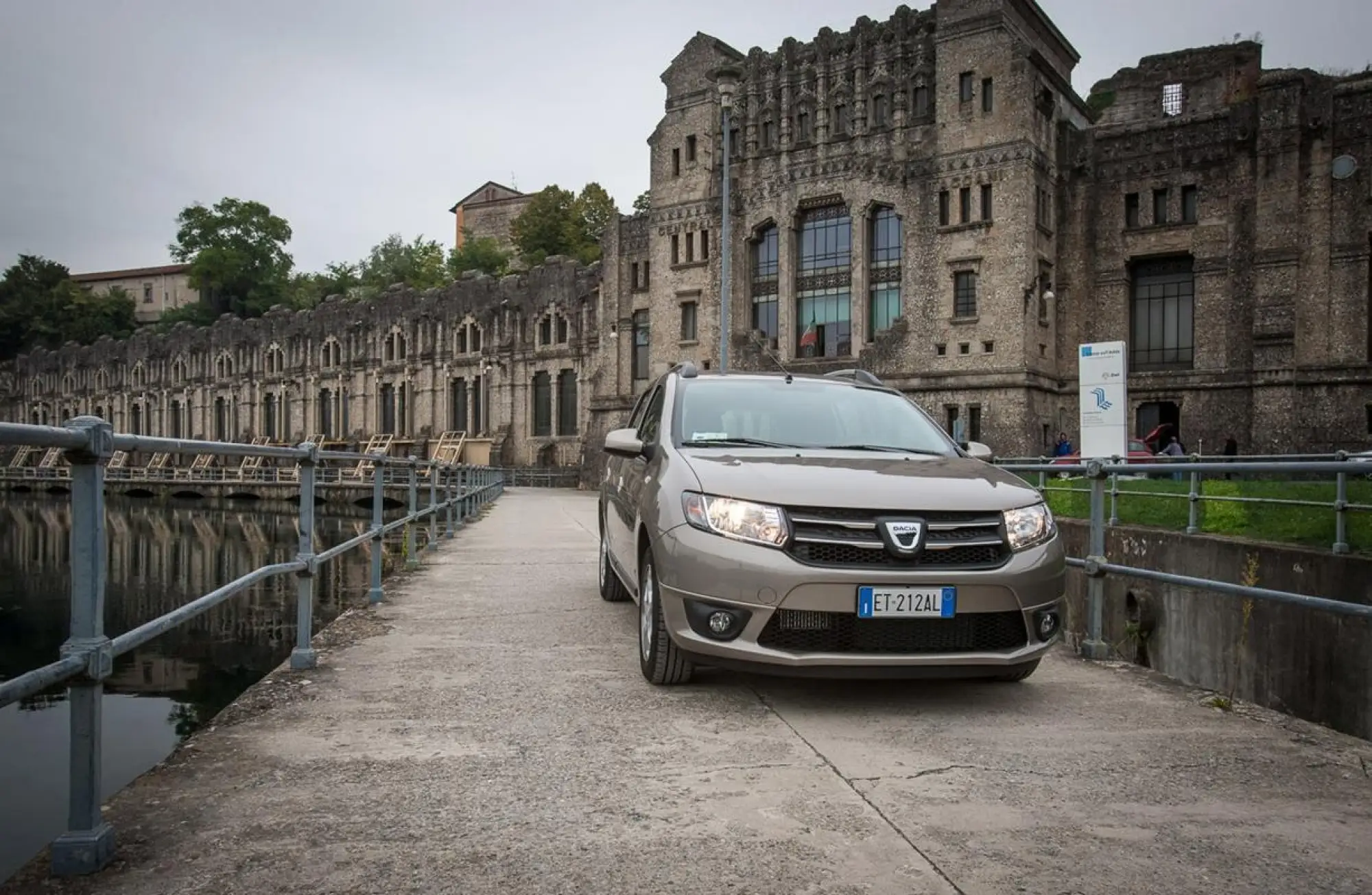 Dacia Logan MCV 2013 - Foto ufficiali - 94