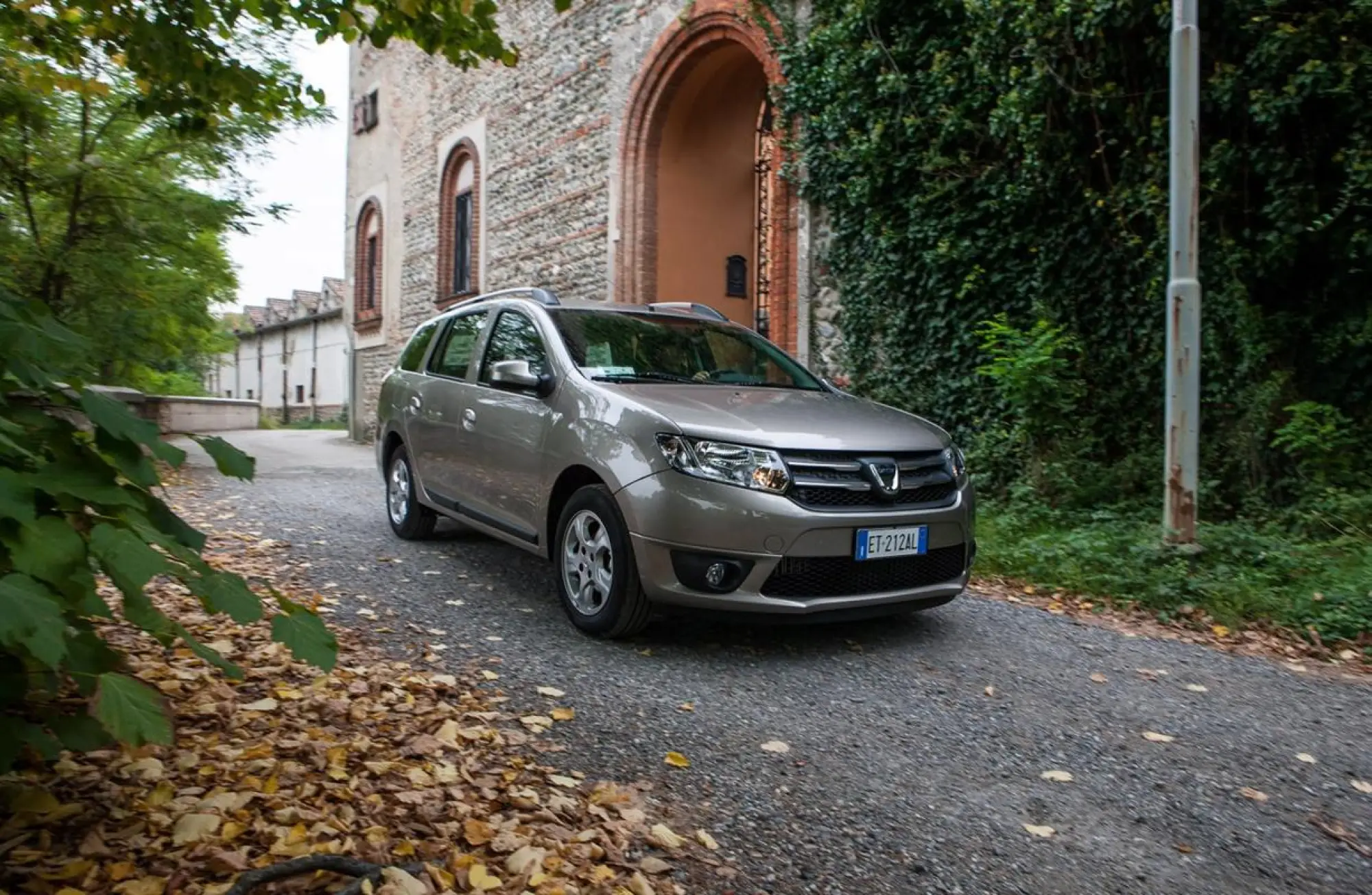Dacia Logan MCV 2013 - Foto ufficiali - 103