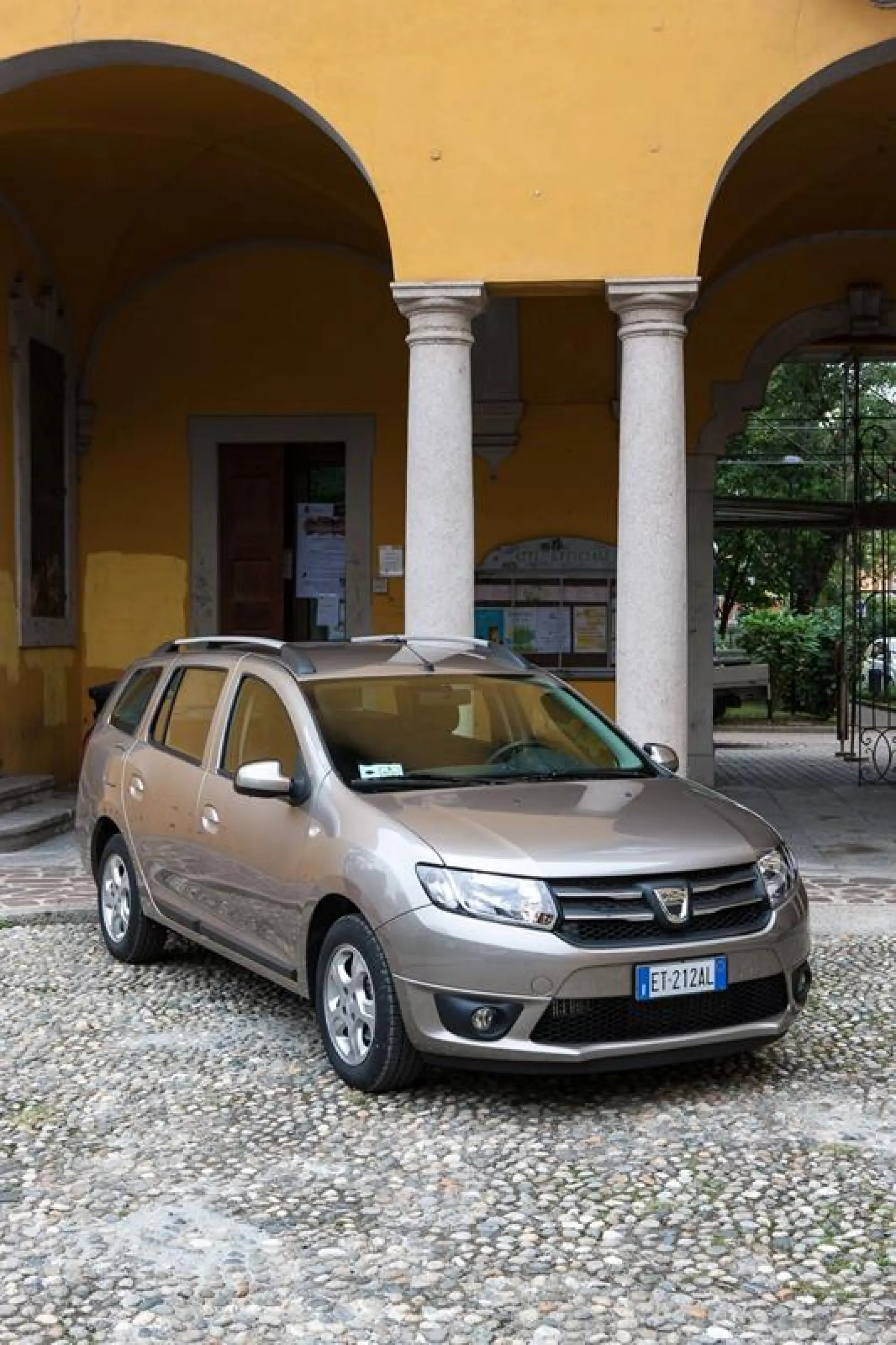 Dacia Logan MCV 2013 - Foto ufficiali - 111