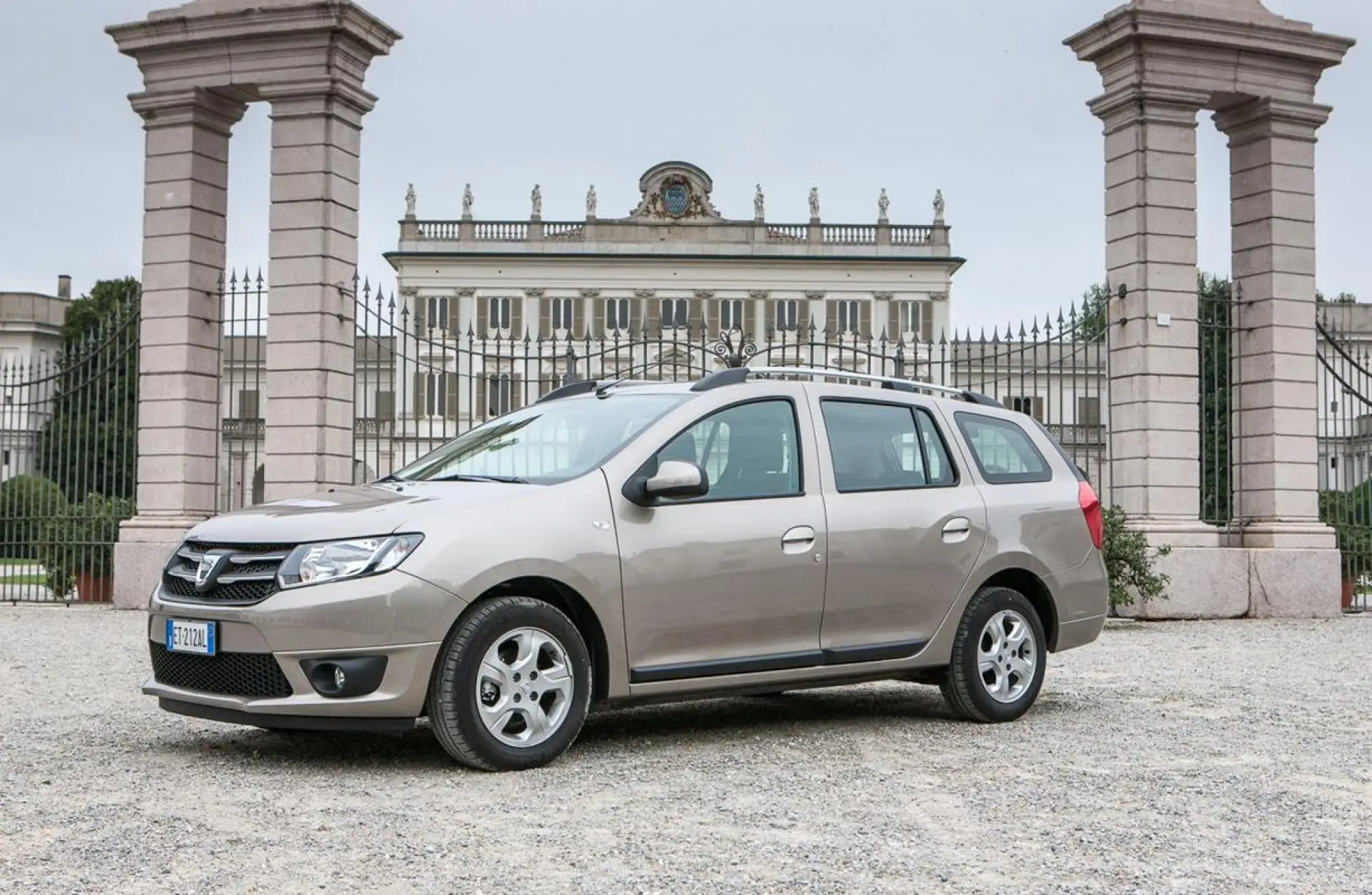 Dacia Logan MCV 2013 - Foto ufficiali - 114