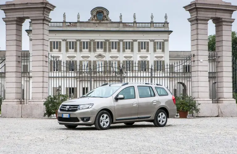 Dacia Logan MCV 2013 - Foto ufficiali - 115