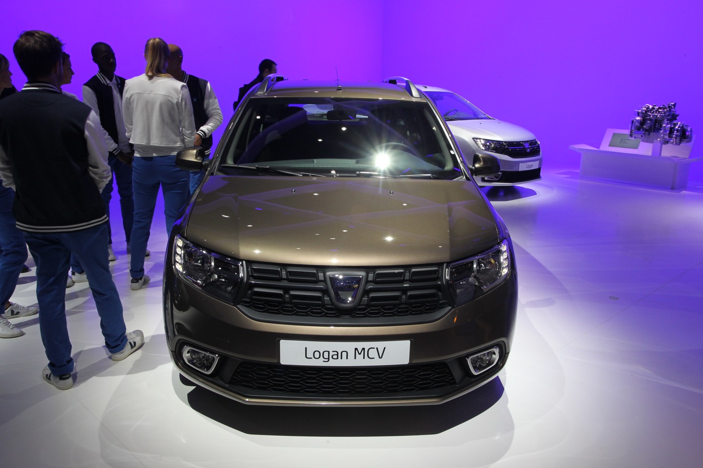 Dacia Logan MCV FL - Salone di Parigi 2016