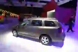 Dacia Logan MCV FL - Salone di Parigi 2016 - 2
