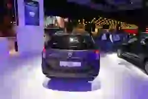 Dacia Logan MCV FL - Salone di Parigi 2016 - 3