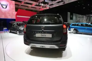 Dacia Logan MCV Stepway - Salone di Ginevra 2017 - 7