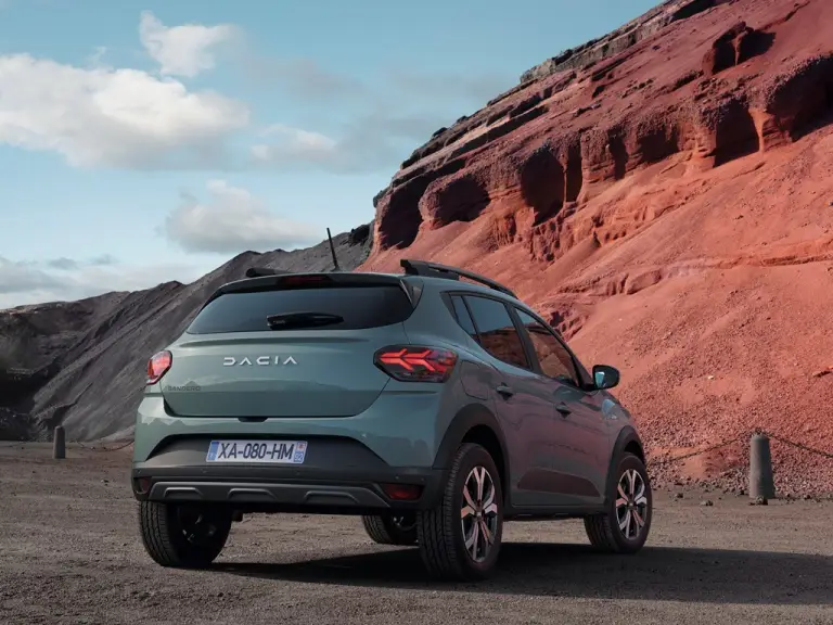 Dacia - Nuova identità gamma veicoli - 14
