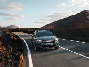Dacia - Nuova identità gamma veicoli - 11