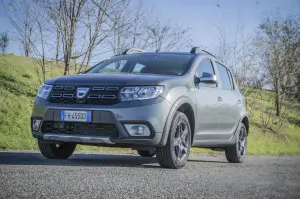 Dacia Sandero Stepway Brave GPL - Prova su strada 2018 - 1