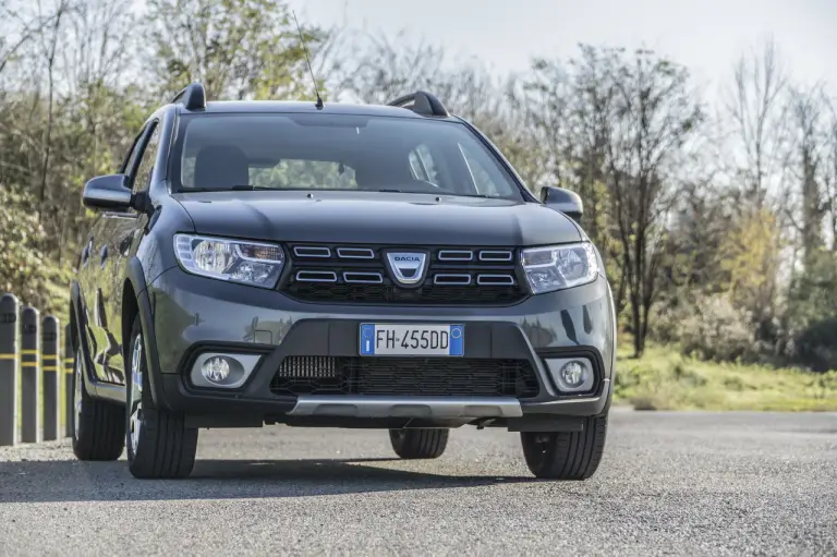 Dacia Sandero Stepway Brave GPL - Prova su strada 2018 - 2