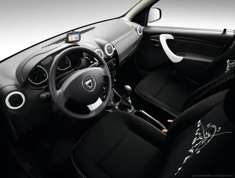 Dacia Sandero Wagon - Salone di Ginevra 2013 - 1