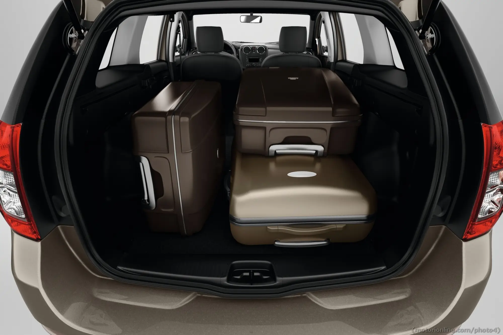 Dacia Sandero Wagon - Salone di Ginevra 2013 - 3