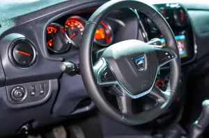 Dacia serie speciale Techroad - presentazione - 47
