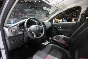 Dacia serie speciale Techroad - Salone di Ginevra 2019