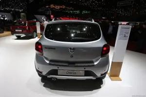 Dacia serie speciale Techroad - Salone di Ginevra 2019 - 2