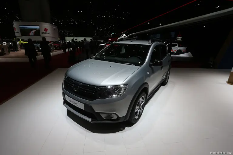 Dacia serie speciale Techroad - Salone di Ginevra 2019 - 6