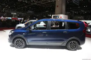Dacia serie speciale Techroad - Salone di Ginevra 2019