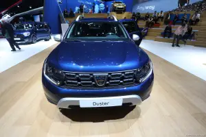 Dacia serie speciale Techroad - Salone di Ginevra 2019 - 20