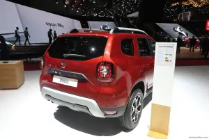 Dacia serie speciale Techroad - Salone di Ginevra 2019