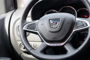 Dacia Serie Speciale WOW 2018  - 7