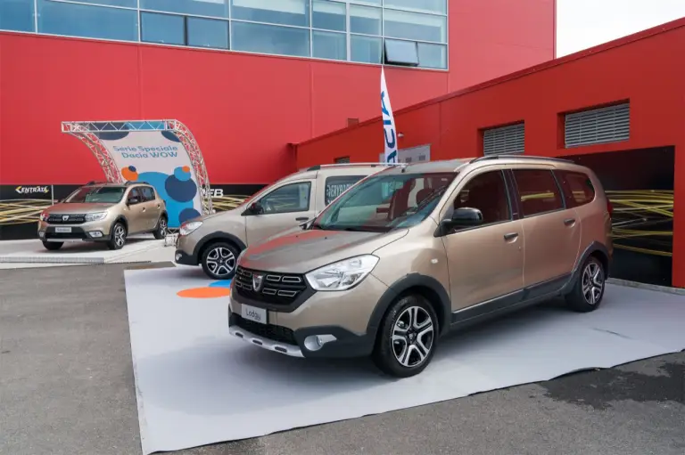 Dacia Serie Speciale WOW 2018  - 11