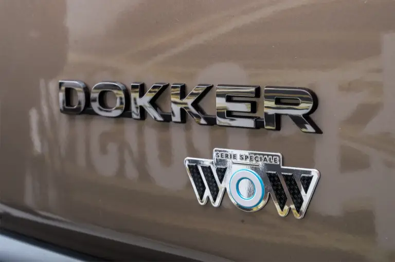 Dacia Serie Speciale WOW 2018  - 12