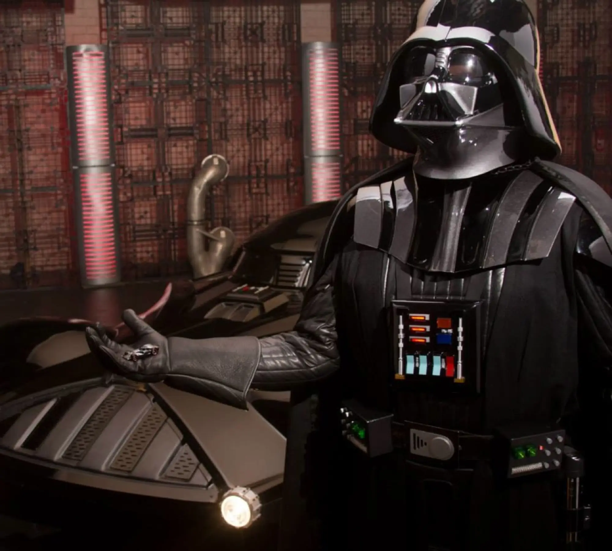 DarthCar - L\'auto di Darth Vader da Star Wars - 2