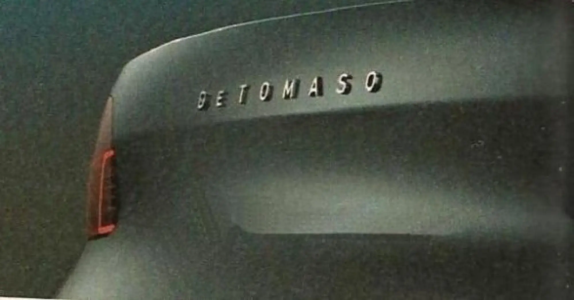 De Tomaso - 1